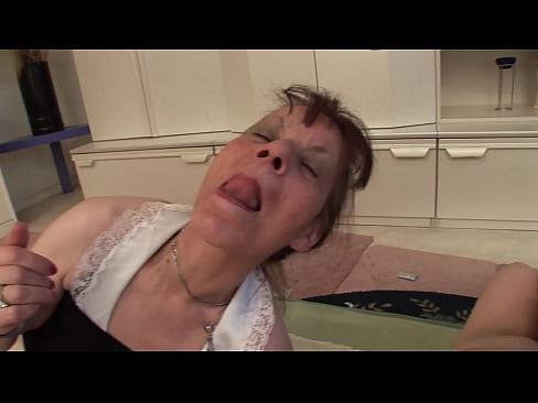 ❤️ Dui nanne è un missiavu anu un trio ❤ Pornografia russa à co.villagesexvideos.ru ﹏