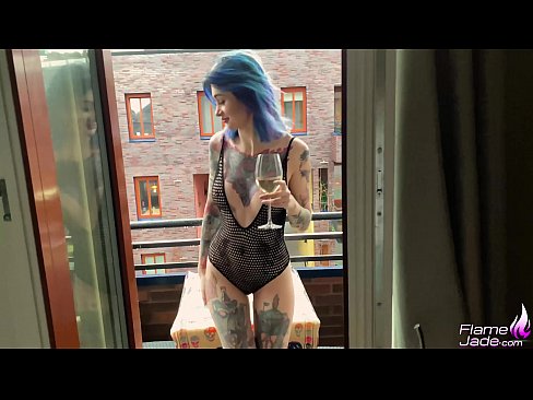 ❤️ Ragazza tremenda chì succhia cù una bocca è cazzo appassionatamente sottu à u celu apertu ❤ Pornografia russa à co.villagesexvideos.ru ﹏